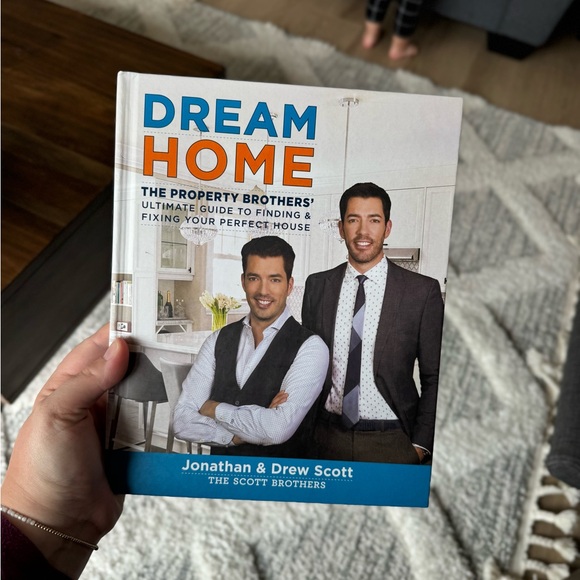 property brothers Other - THE PROPERTY BROTHERS dream home coffee table book